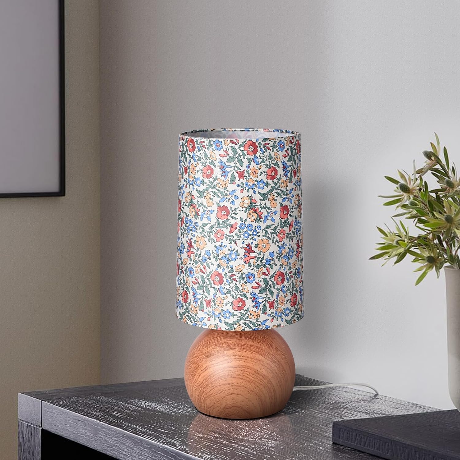 Ziqqeelam Flowers Cute Small Table Lamp, Boho Floral Table Lamps for Bedroom, Bedside Small Table Lamp for Small Space, Farmhouse Mini…