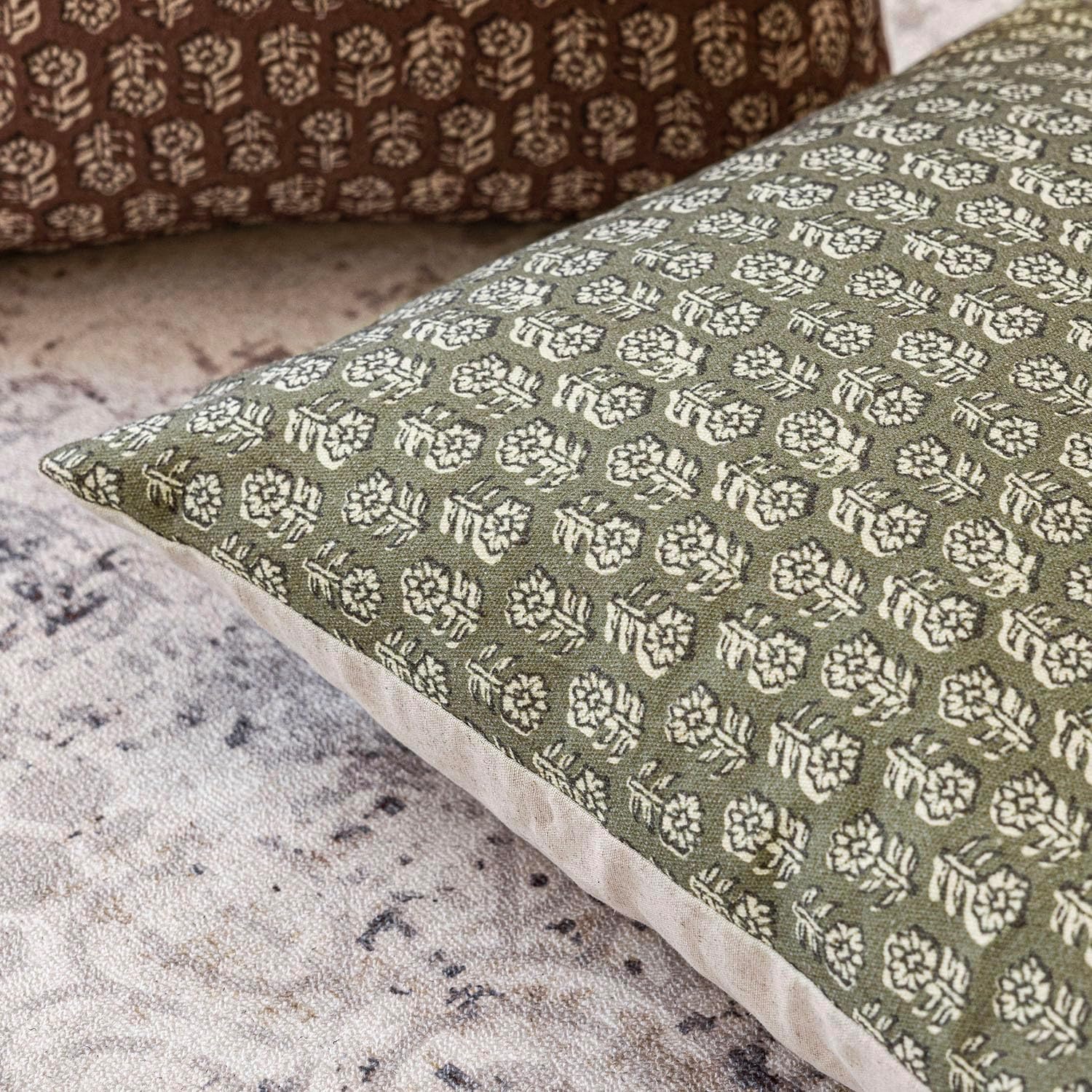 Foindtower Set of 2 Decorative Vintage Floral Print Throw Pillow Covers Neutral Modern Farmhouse Cushion Covers Boho Home Decor for Sofa…