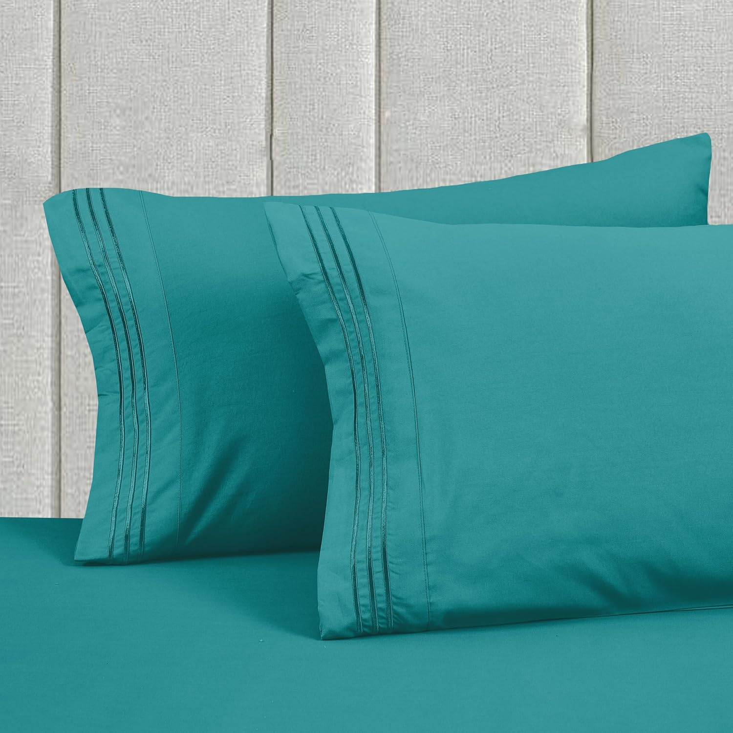 MocassiLuxuryBedding Mocassi Cal King Size 4-Piece Bed Sheet Set - 1800 Hotel Quality Microfiber 18-24 Inches Extra Deep Pocket Fitted Shee…