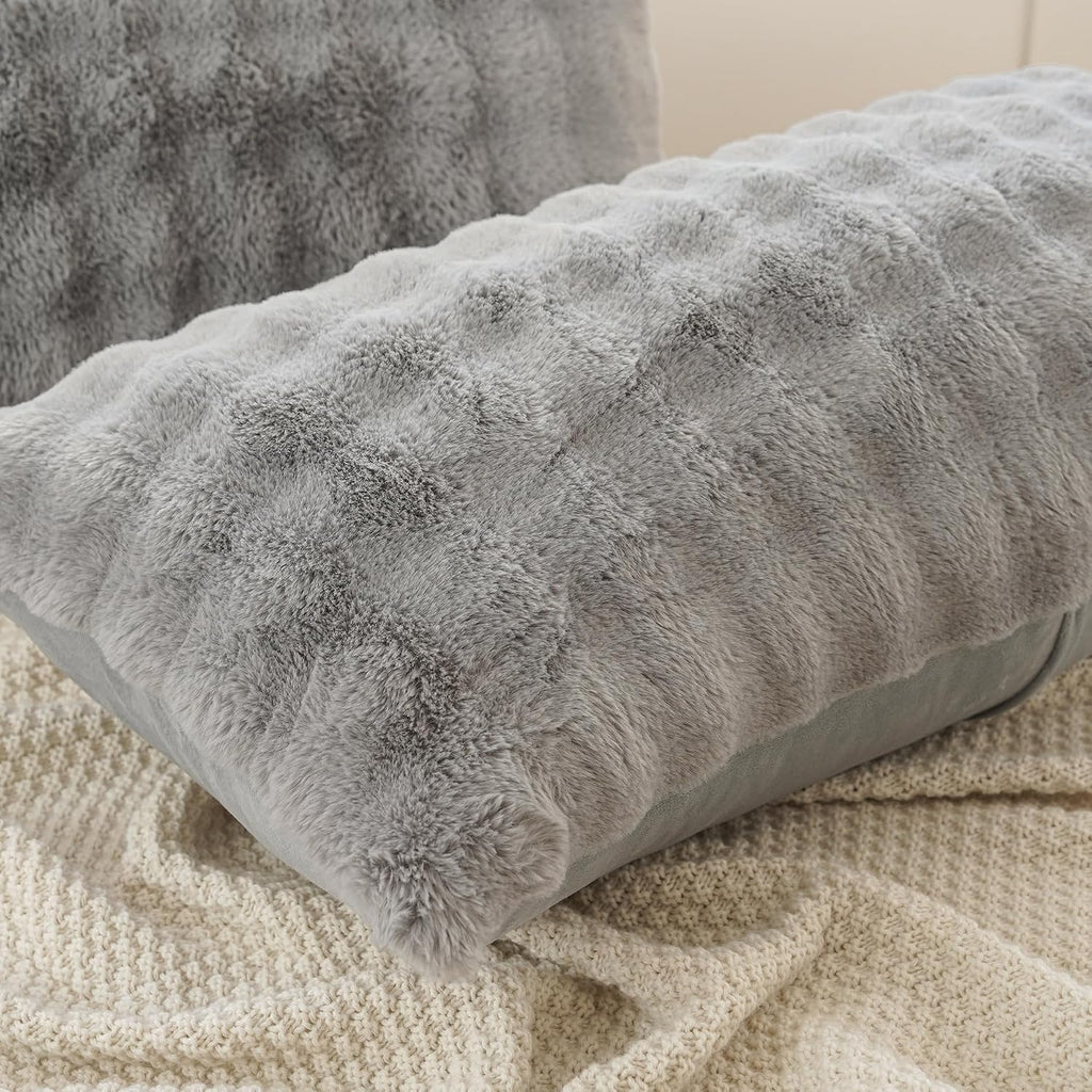 Uhamho Set of 2 Faux Fur Pillowcases, Luxury Bubble Waffle Carved Plush Standard Size Pillow Shams Soft and Furry, Zipper Closure (Gray, 20…