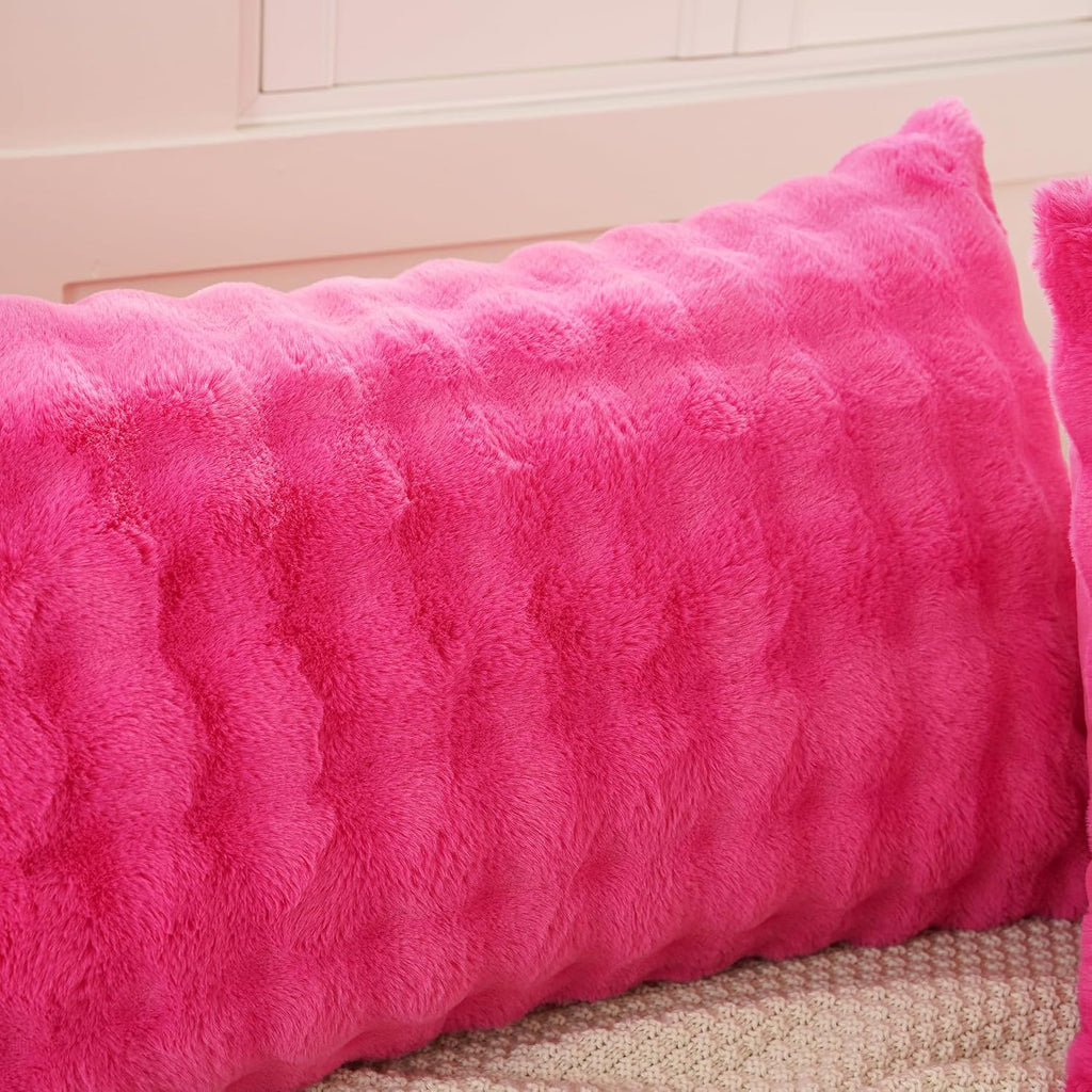 Uhamho Set of 2 Faux Fur Pillowcases, Luxury Bubble Waffle Carved Plush Standard Size Pillow Shams Soft and Furry, Zipper Closure (Hot Pink…