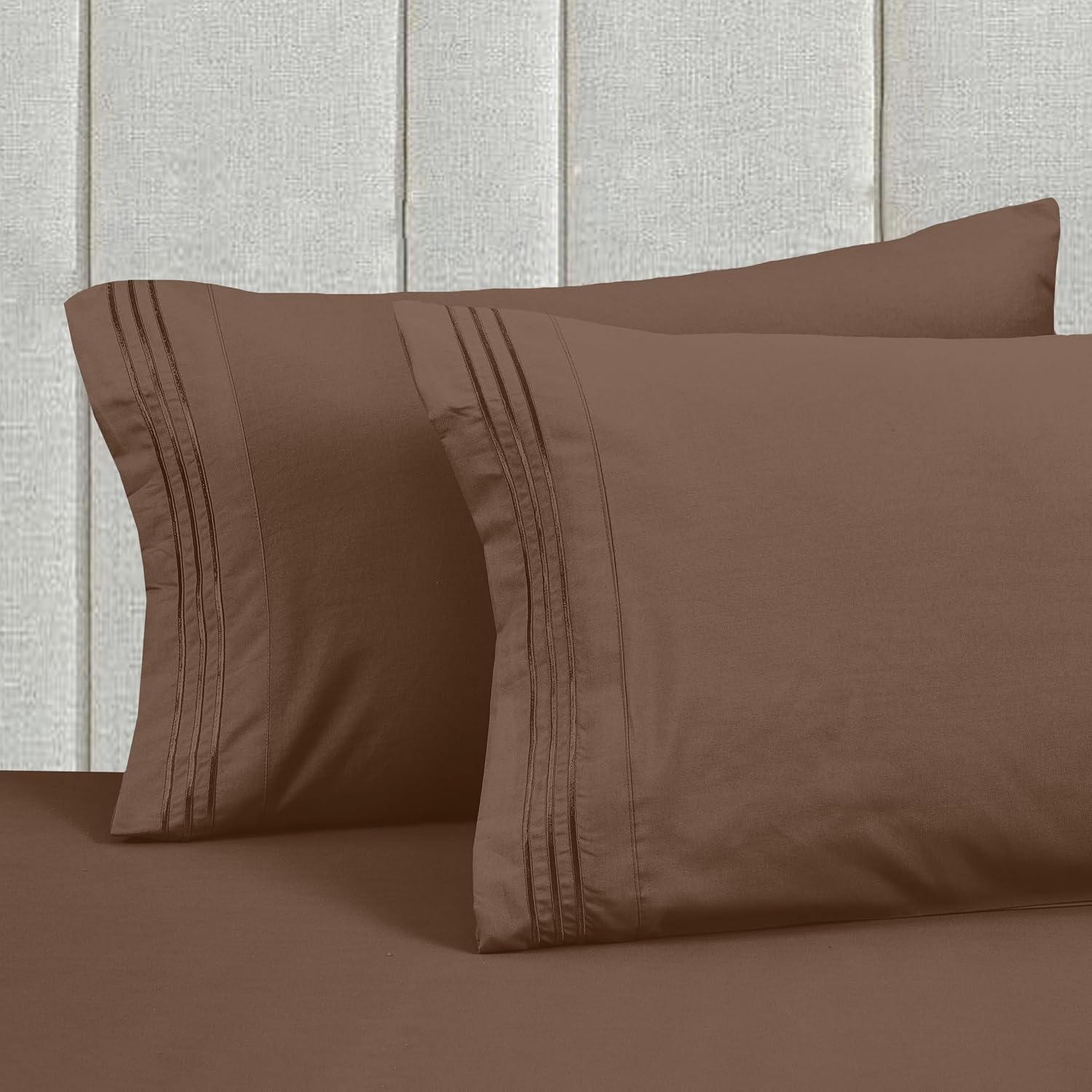 MocassiLuxuryBedding Mocassi Cal King Size 4-Piece Bed Sheet Set - 1800 Hotel Quality Microfiber 18-24 Inches Extra Deep Pocket Fitted Shee…