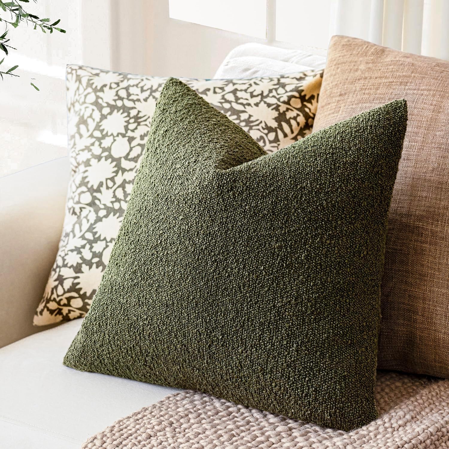 Foindtower Decorative Textured Boucle Throw Pillow Covers Accent Solid Pillow Cases Neutral Soft Cozy Couch Cushion Case for Chair Sofa…