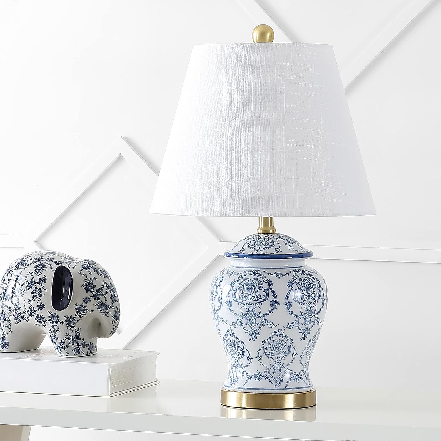 JONATHAN Y 22.25" Blue/White Chinoiserie Ceramic Urn Table Lamp, Traditional Classic Nightstand Lamp for Living Room Bedroom, White Linen…