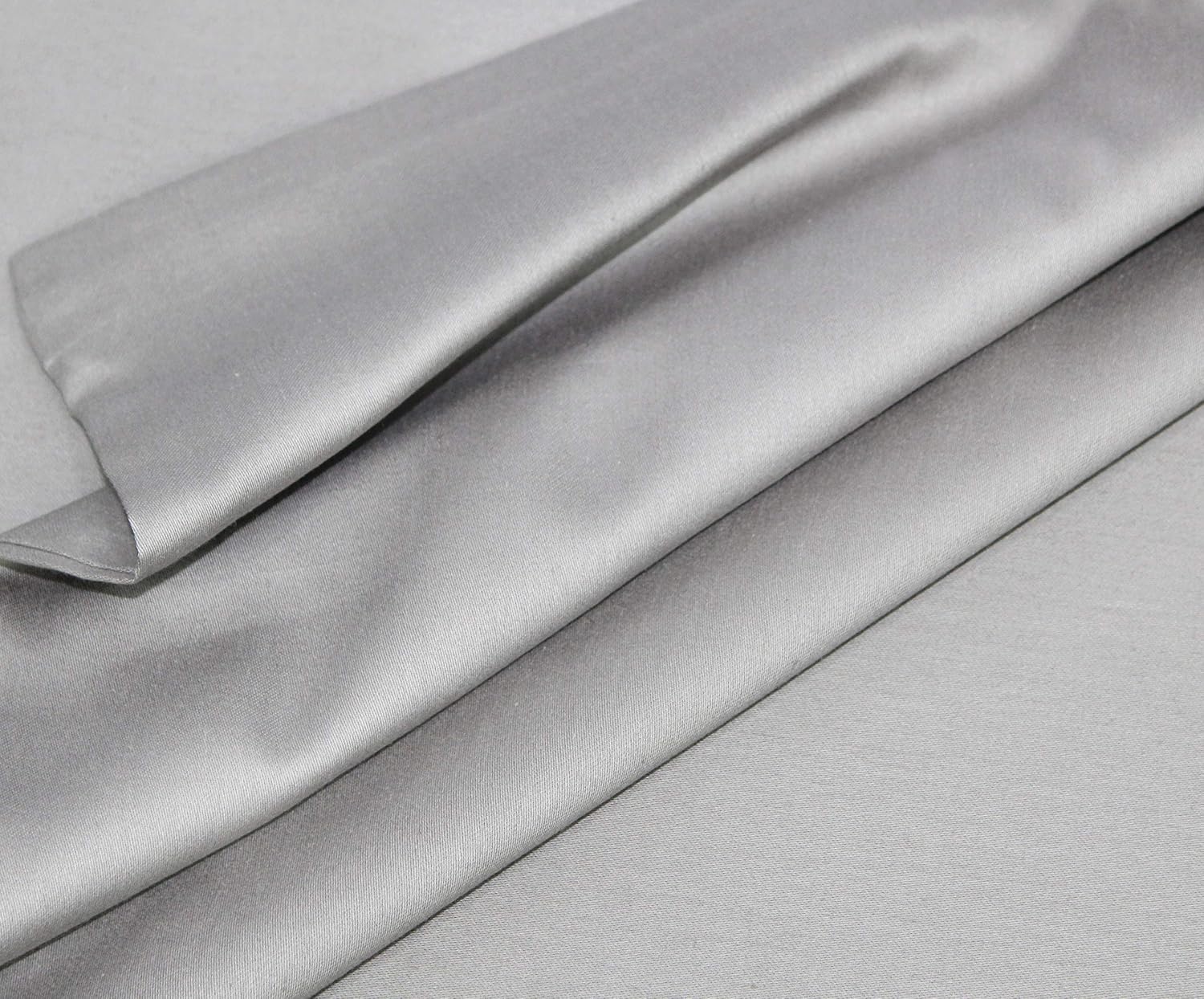 Cottoncraft COTTON CRAFT Set of 2 Pillow Protectors - 220 Thread Count Pure Combed Cotton Sateen Weave Body Pillow Cover with Zipper - 21 x…