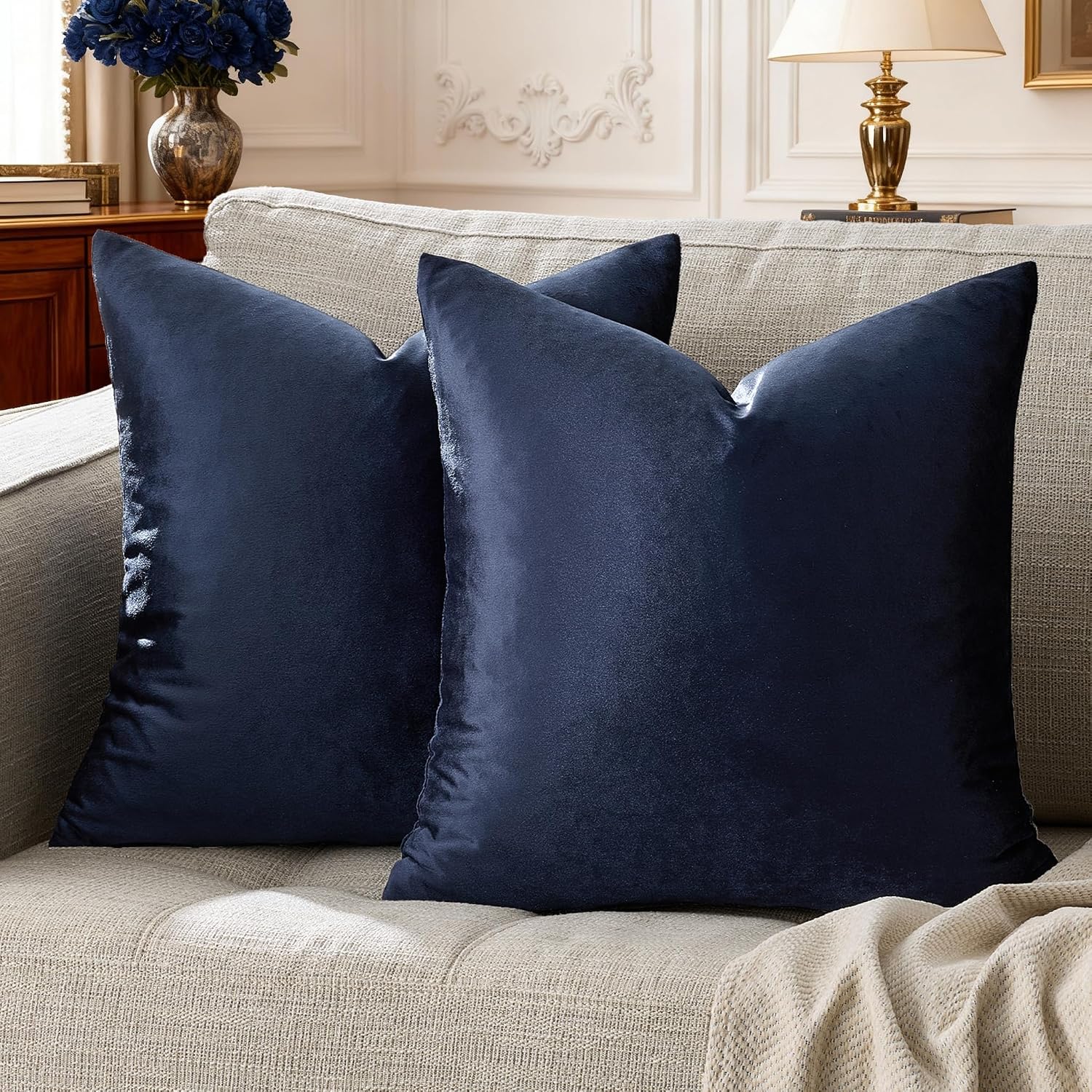 GIGIZAZAFocusingonhomedecoration GIGIZAZA Navy Blue Velvet Pillow Covers 22x22, Square Solid Throw Pillow Covers Decorative Modern Pillows B…