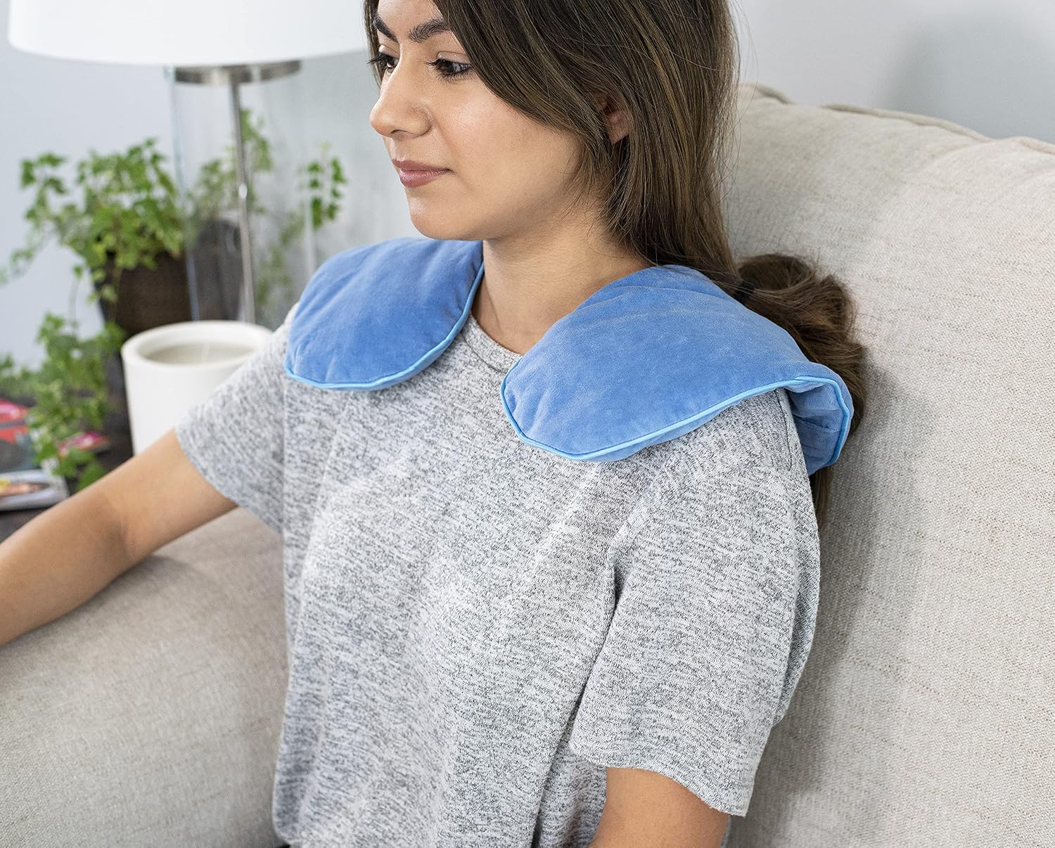 DreamtimeInc DreamTime Microwaveable Crescent Wrap with Aromatherapy, Heating Pad for Neck and Shoulders, Neck Wrap with Soothing Lavender,…