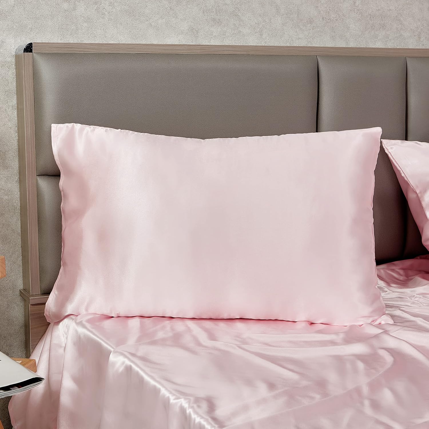 HommxJF Pink Satin Pillowcase Queen Size Set of 2 for Hair and Skin, Pink Silk Pillowcase Breathable Pillowcase with Envelope Closure Pink