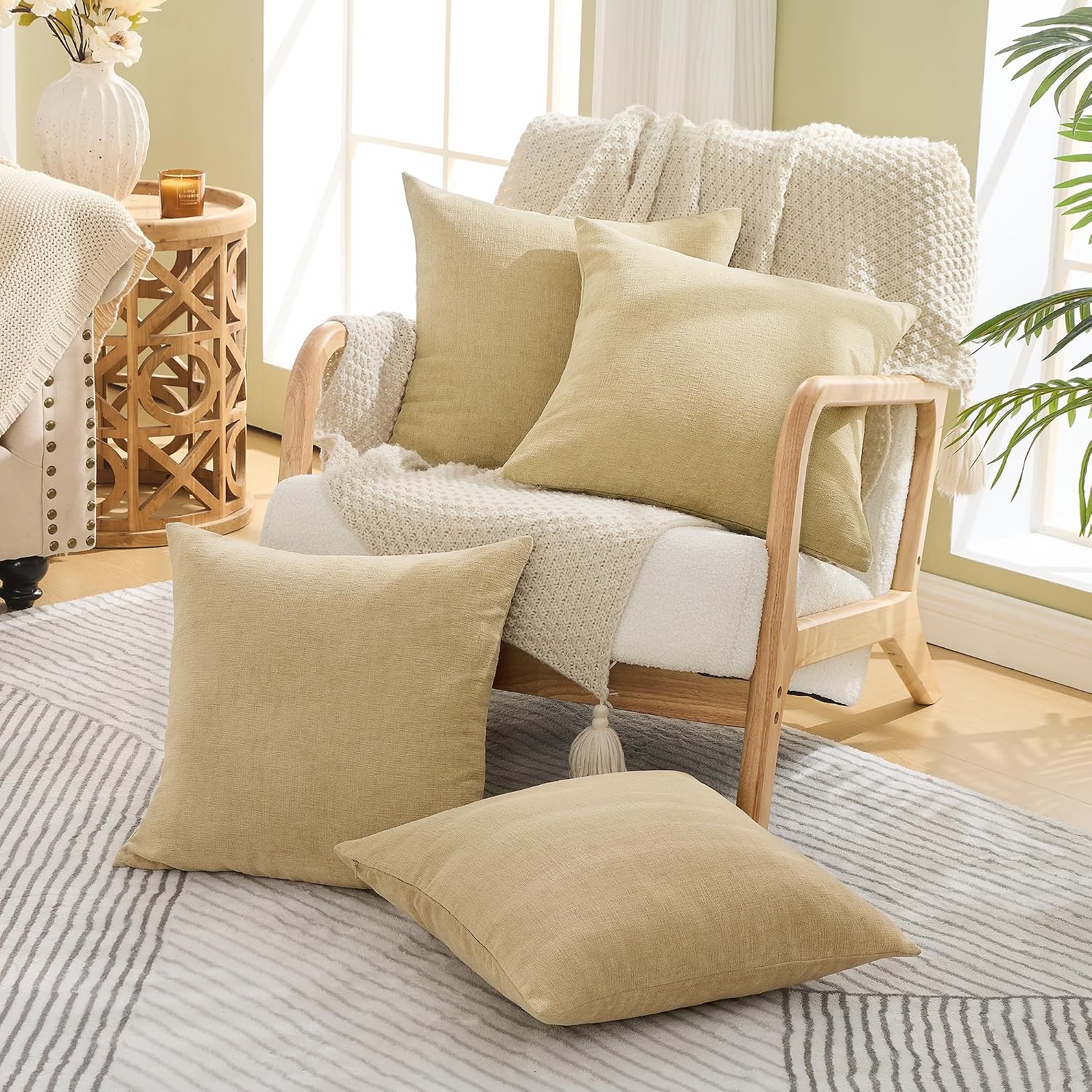 Gawamay Decorative Square Throw Pillow Covers 18x18 Inch Set of 4, Super Soft Chenille Pillows Cover Fall Pillowcase for Living Room Bedroo…