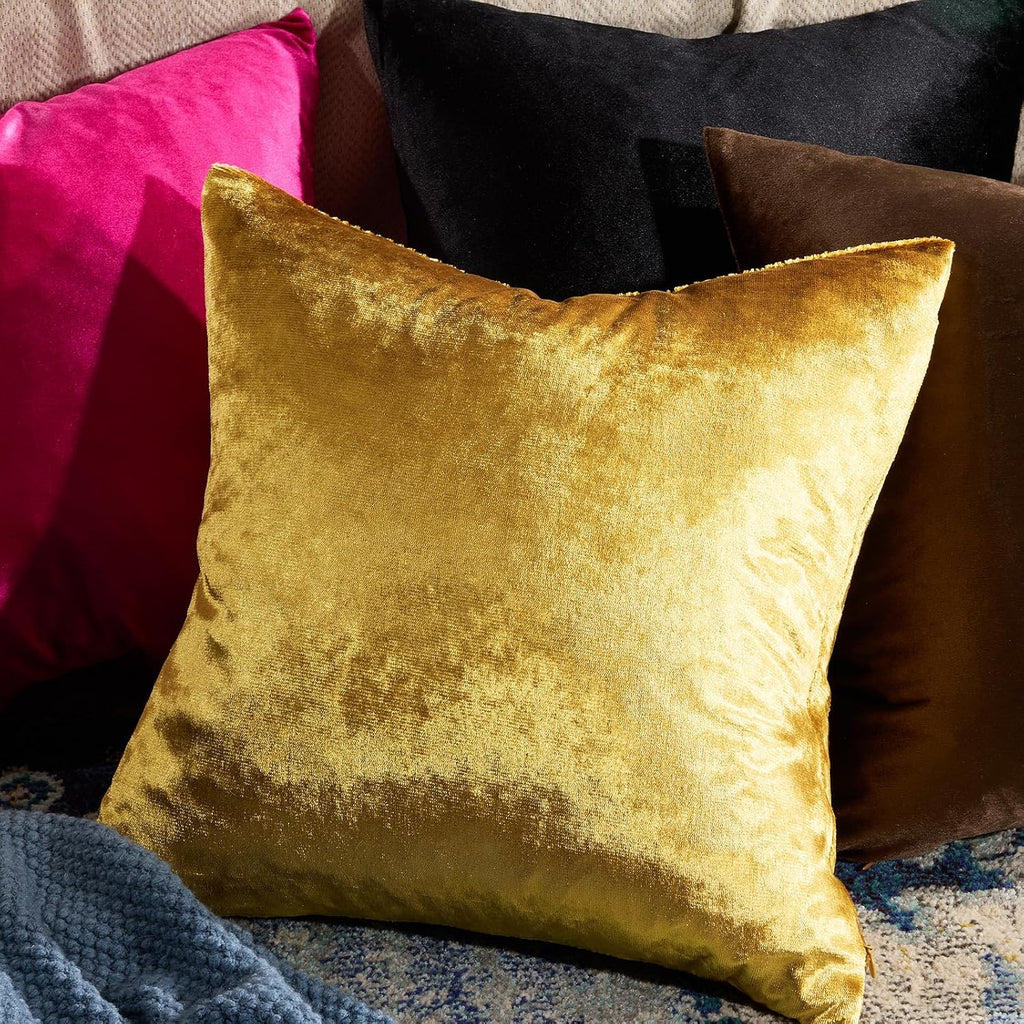 GIGIZAZAFocusingonhomedecoration GIGIZAZA Gold Velvet Decorative Throw Pillow Covers,18x18 Pillow Covers for Couch Sofa Bed 2 Pack Soft Cus…