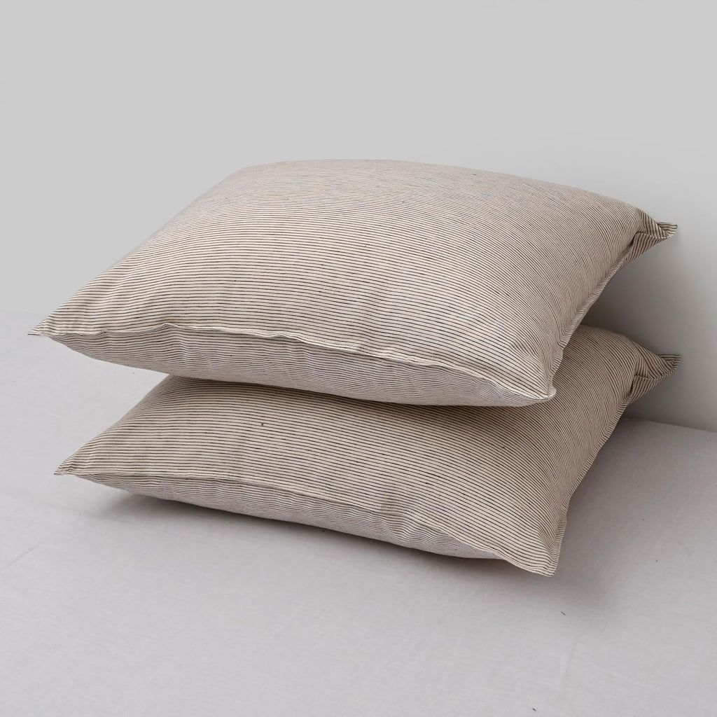 Chuffed Linen Pillow Cases 2 Pack 100% Linen Standard Pillowcases, Breathable and Cooling Washed Pillow Shams with Zipper Closure, 20x26 In…
