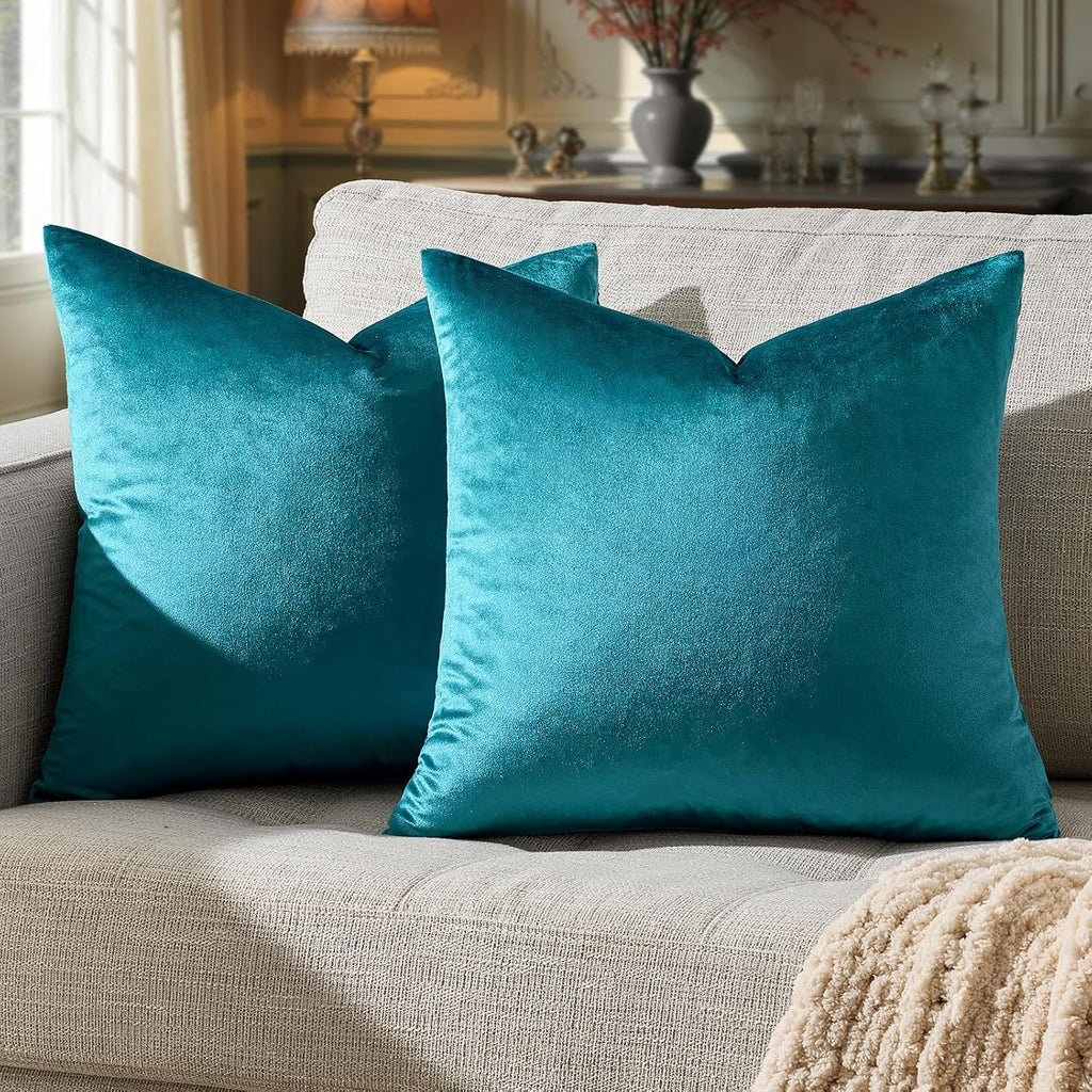 GIGIZAZAFocusingonhomedecoration GIGIZAZA Decorative Couch Throw Pillow Covers, Set of 2 Teal Peacock Green Square Pillow Cushion Covers 22x…