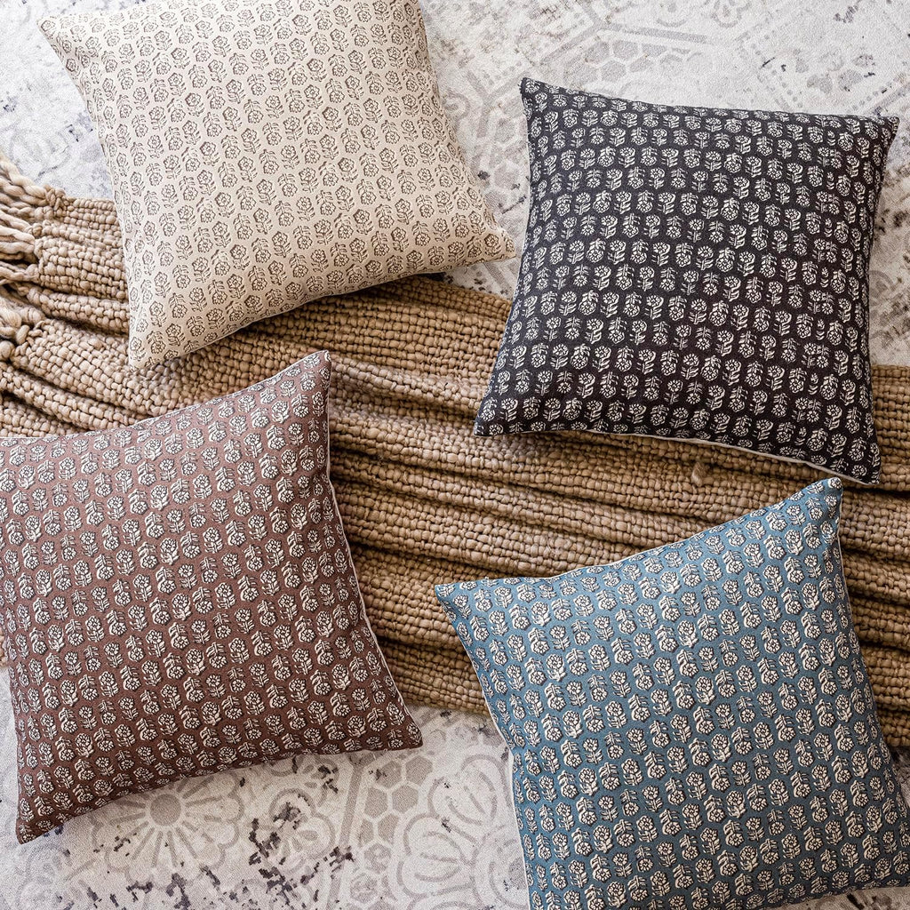 Foindtower Set of 2 Decorative Neutral Floral Print Throw Pillow Covers Vintage Accent Farmhouse Cushion Covers Boho Home Decor for Sofa…