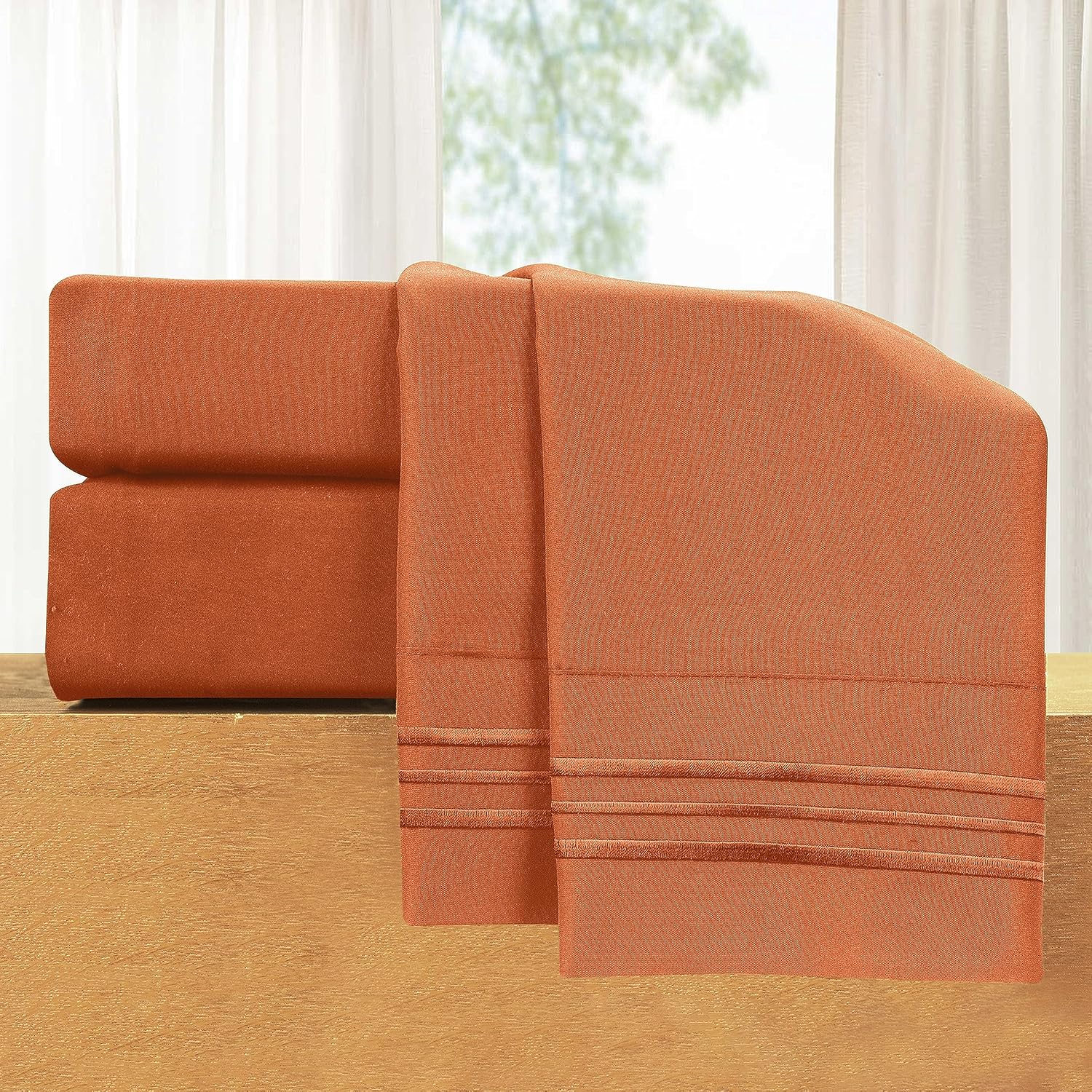 Elegantcomfort Elegant Comfort 1500 Thread Count Embroidered Egyptian Quality Microfiber - Luxurious Silky Soft, Wrinkle and Fade Resistant…