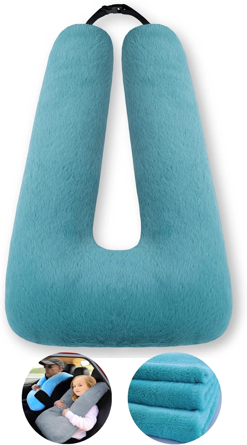 18.1 inches × 28.3 inches polyester travel pillows in A-emerald Green