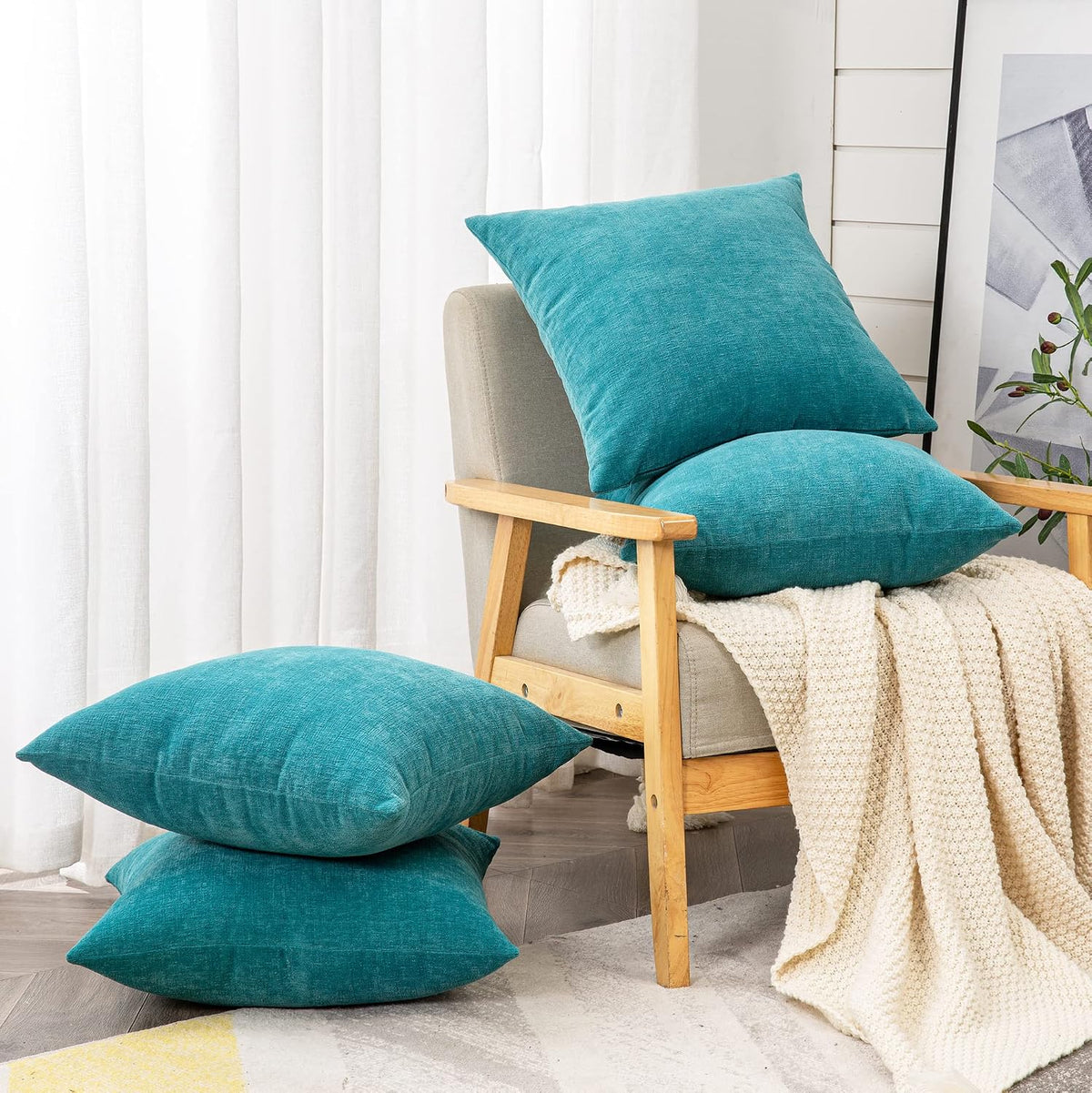 18"L x 18"W chenille throw pillow accessories in Teal, alternate view 2