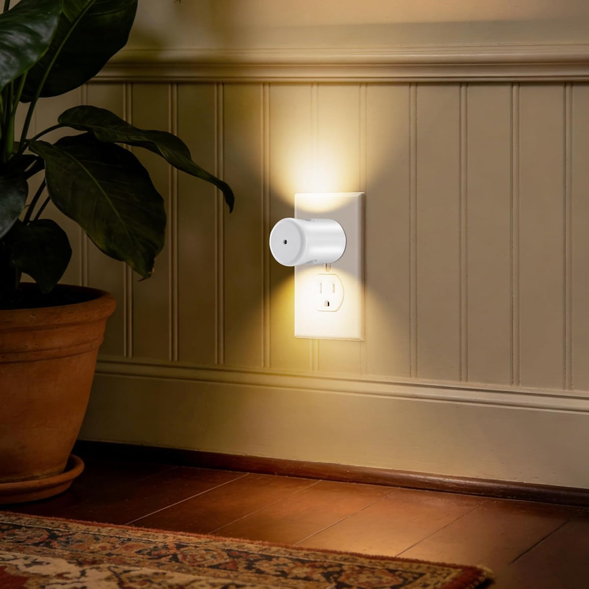 1.4"D x 1.4"W x 2.6"H plastic night lights & ambient lighting, alternate view 5