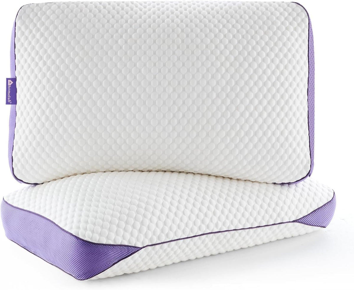 King polyester pillows in White