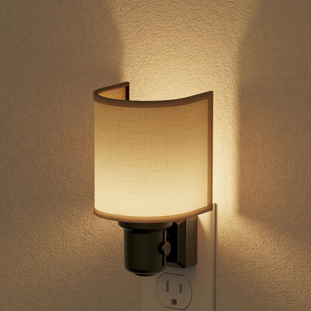 3.93"D x 3.14"W x 5.59"H plastic night lights & ambient lighting