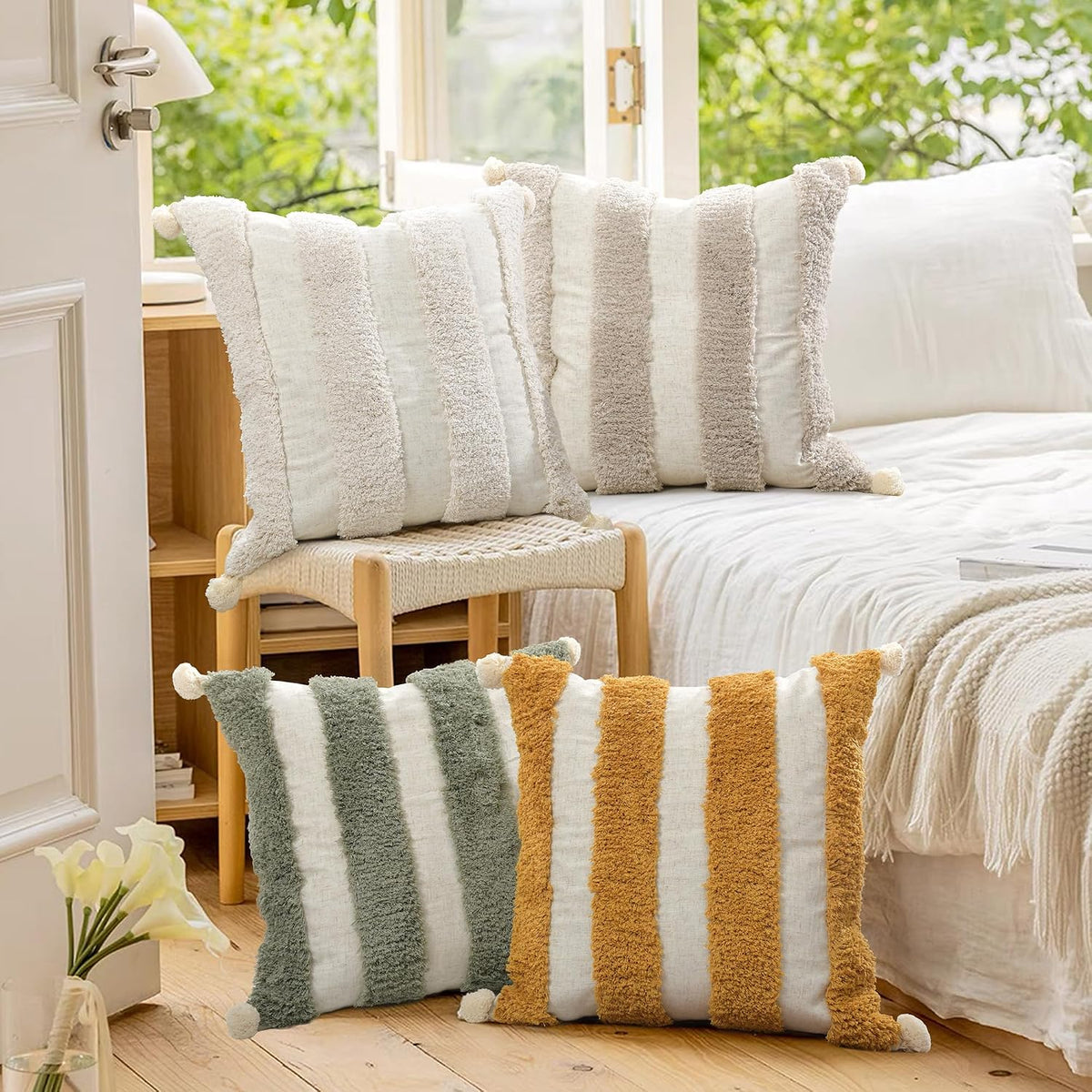 18"L x 18"W linen throw pillow accessories in Tufting Beige, alternate view 5