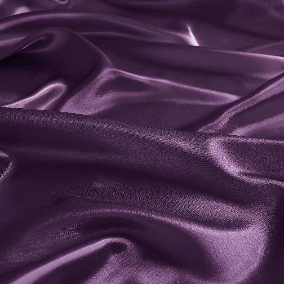 Full polyester bedding sets in Purple, alternate view 7