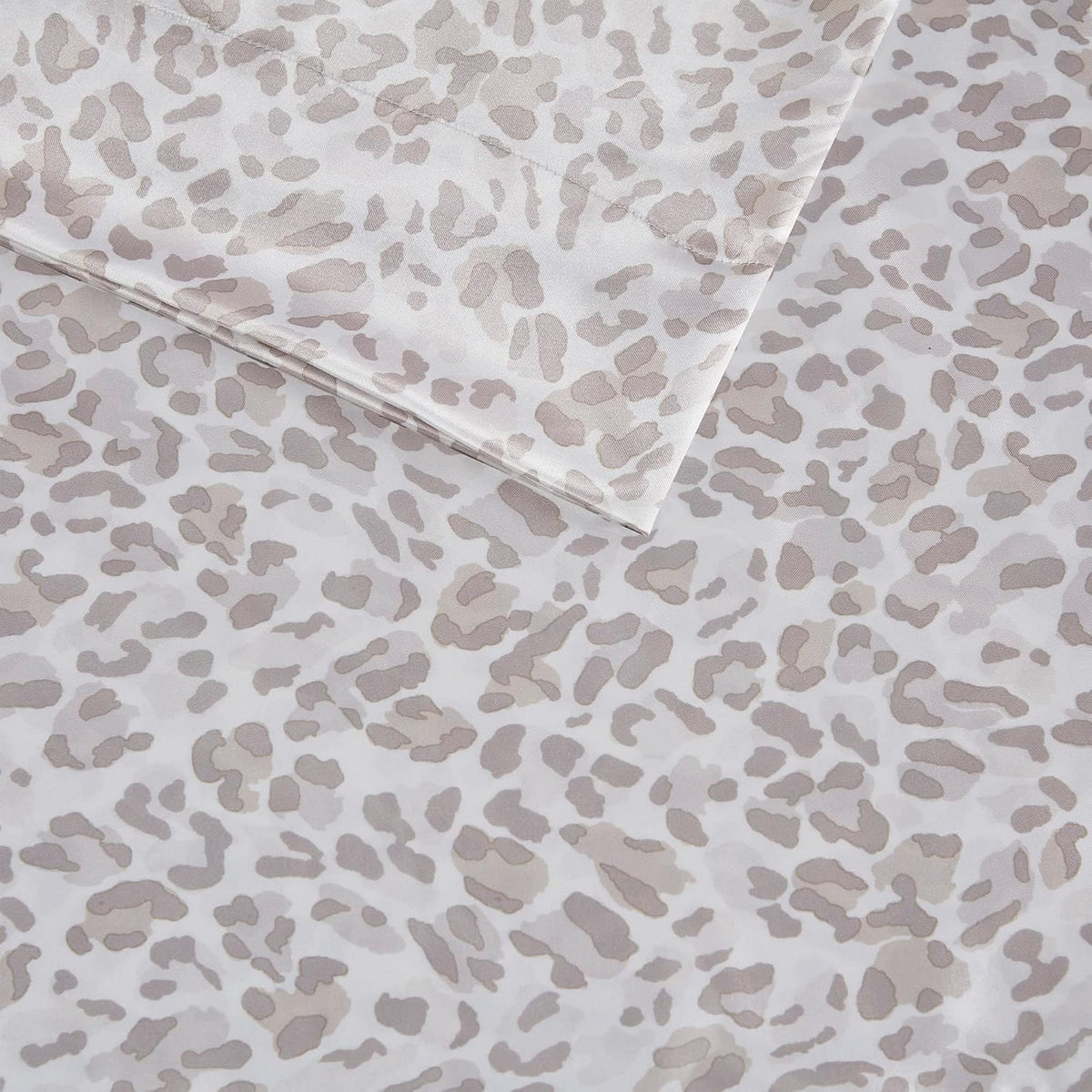 King polyester bedding sets in Taupe Leopard, alternate view 13