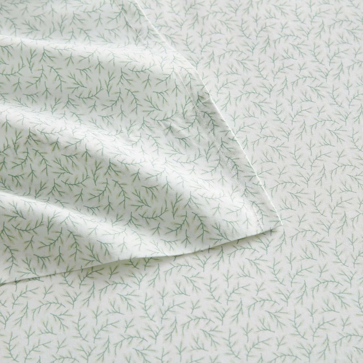 Full cotton bedding sets in Leaves Green, alternate view 6