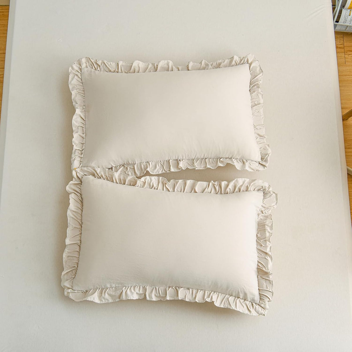 Standard (20''x26'') polyester pillowcases, alternate view 6