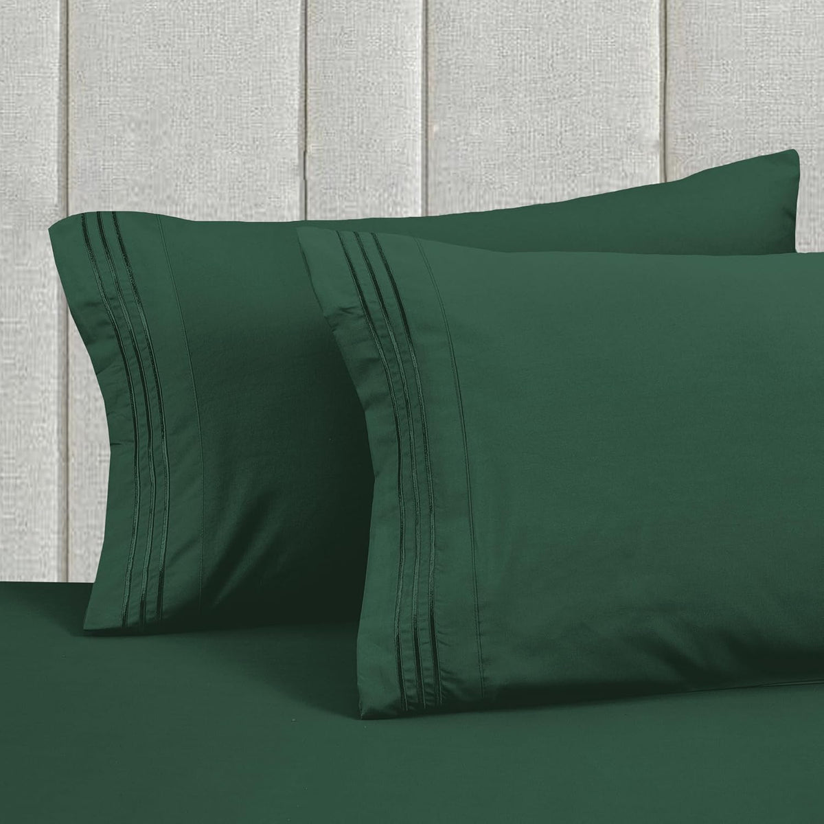 Full - EXTRA DEEP Pocket microfiber bedding sets in Hunter Green, alternate view 6