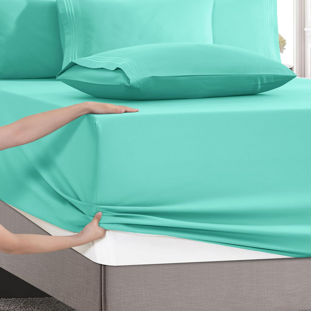 King - EXTRA DEEP Pocket microfiber bedding sets in Paradise Teal, alternate view 5