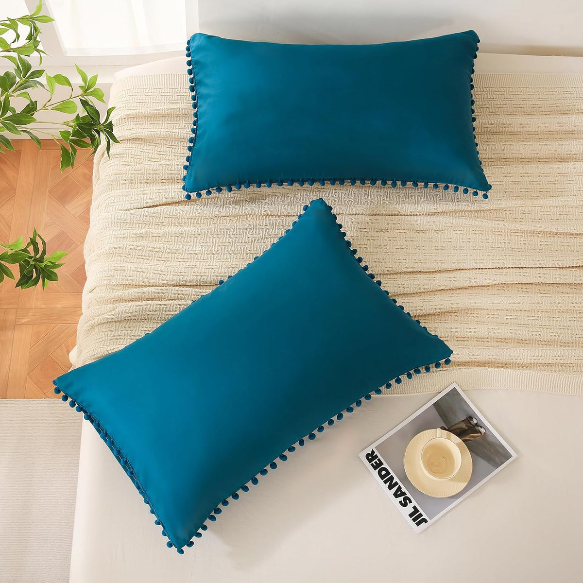 36" x 20" microfiber pillowcases, alternate view 5