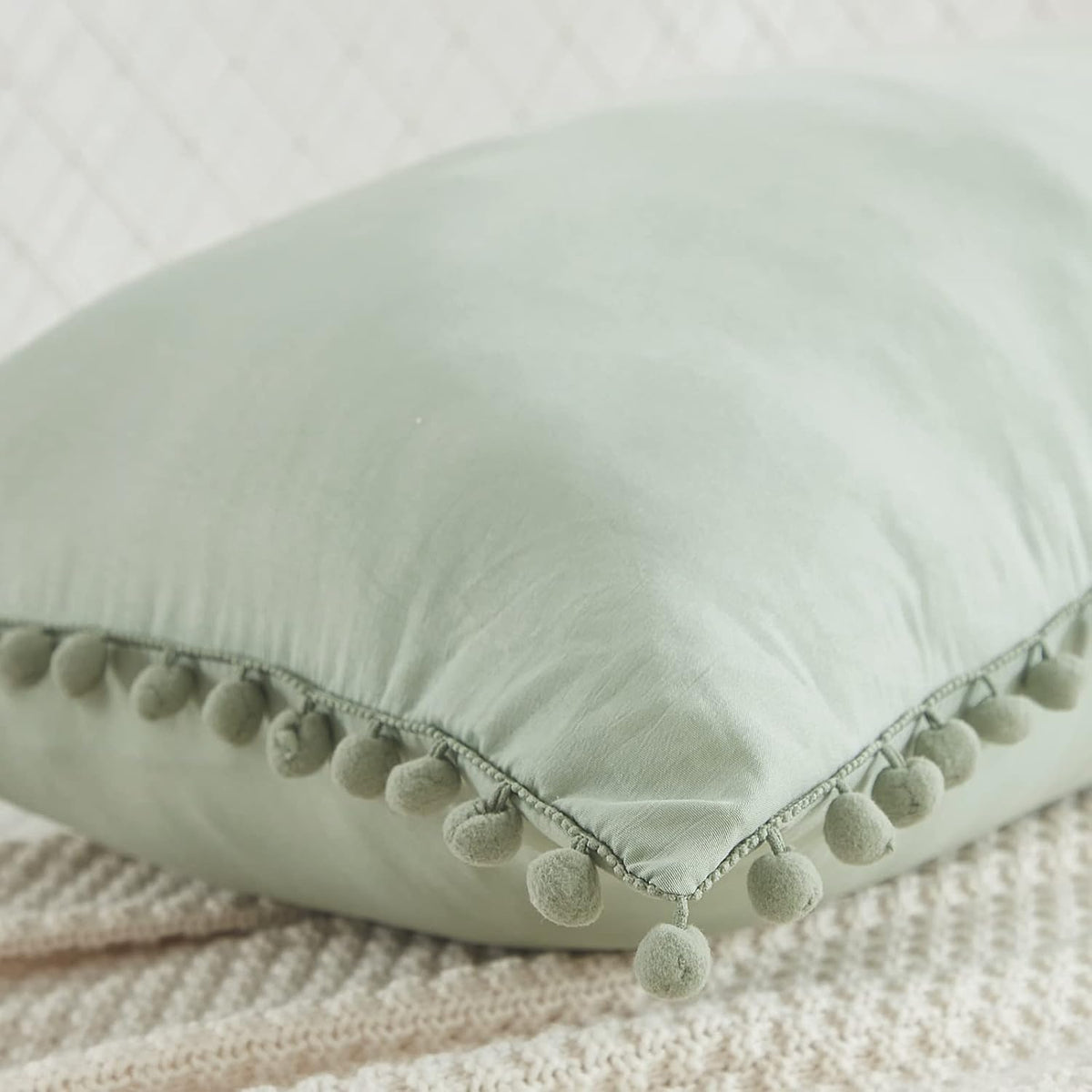 54" x 20" microfiber pillowcases, alternate view 9