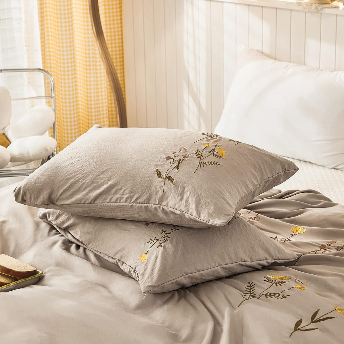 King, 20" x 40" microfiber pillowcases, alternate view 8