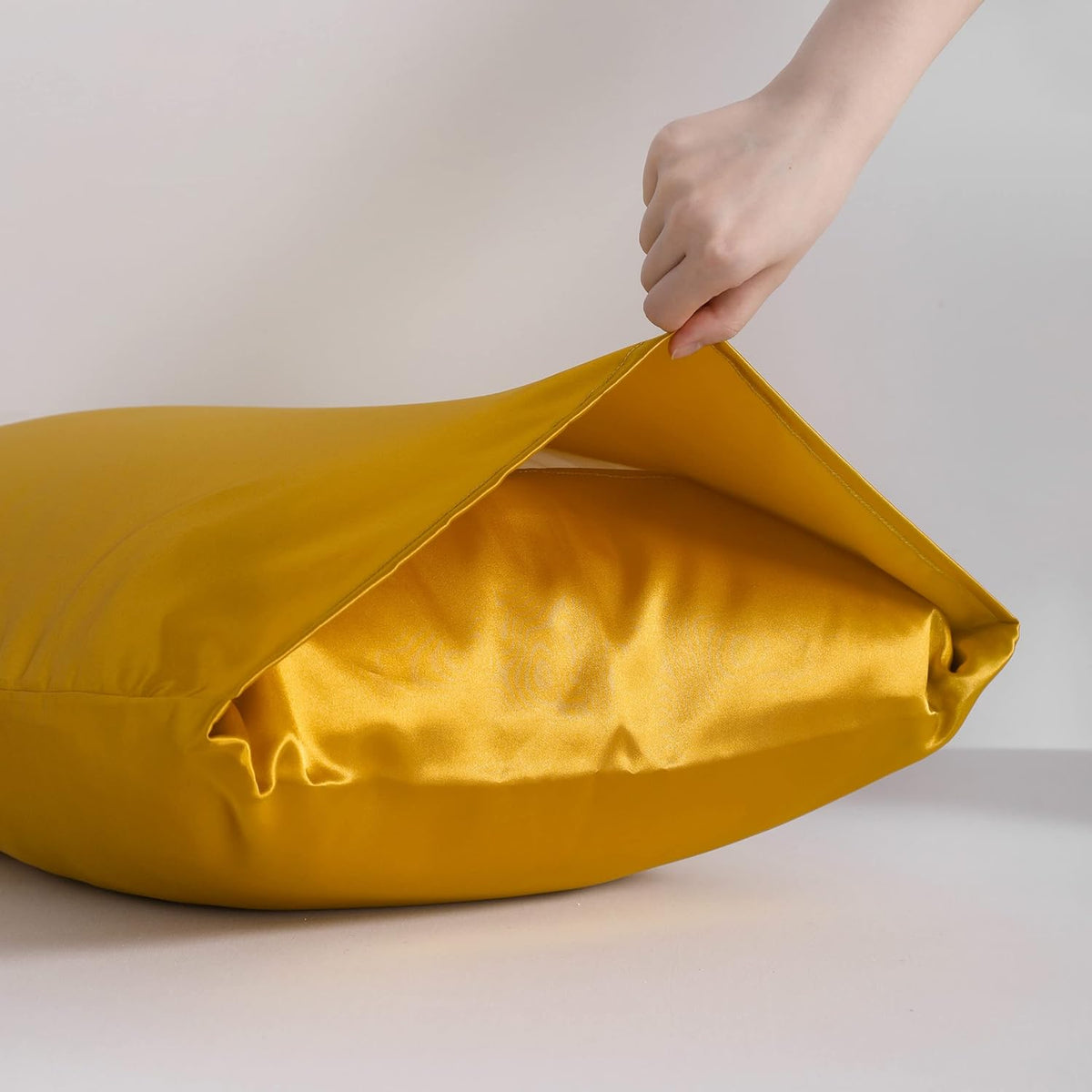 12 x King (20 x 36 Inches) satin pillowcases in Golden Brown, alternate view 4