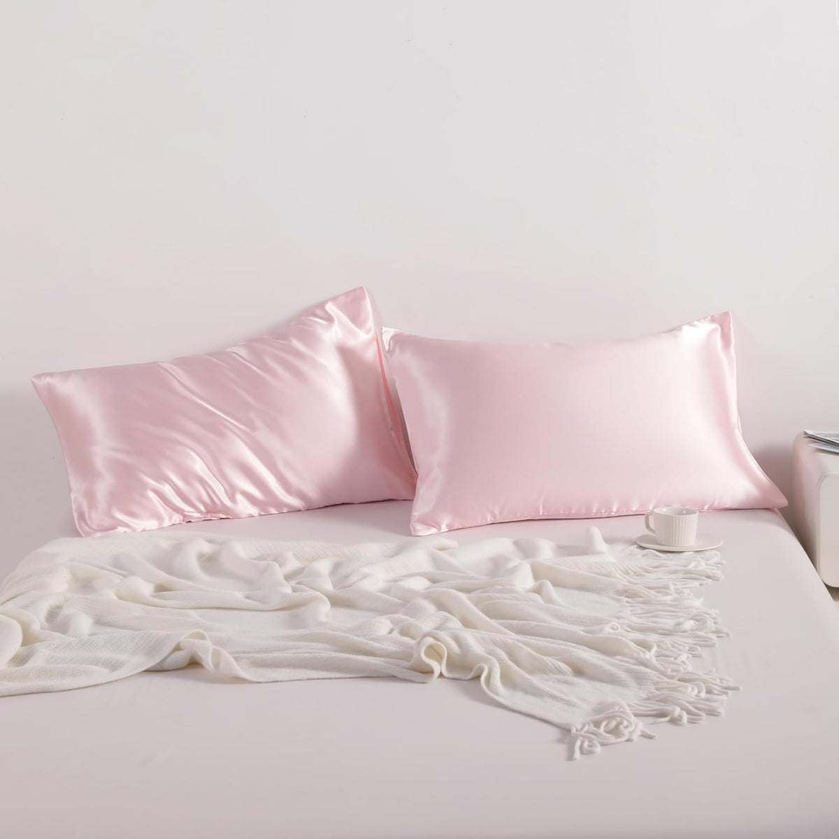 2 x King (20 x 40 Inches) satin pillowcases, alternate view 3