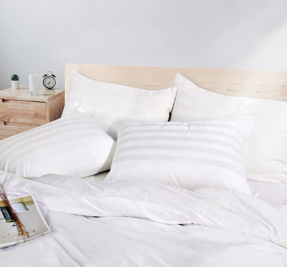 Standard 26" - zipper cotton pillowcases in White Stripe, alternate view 3