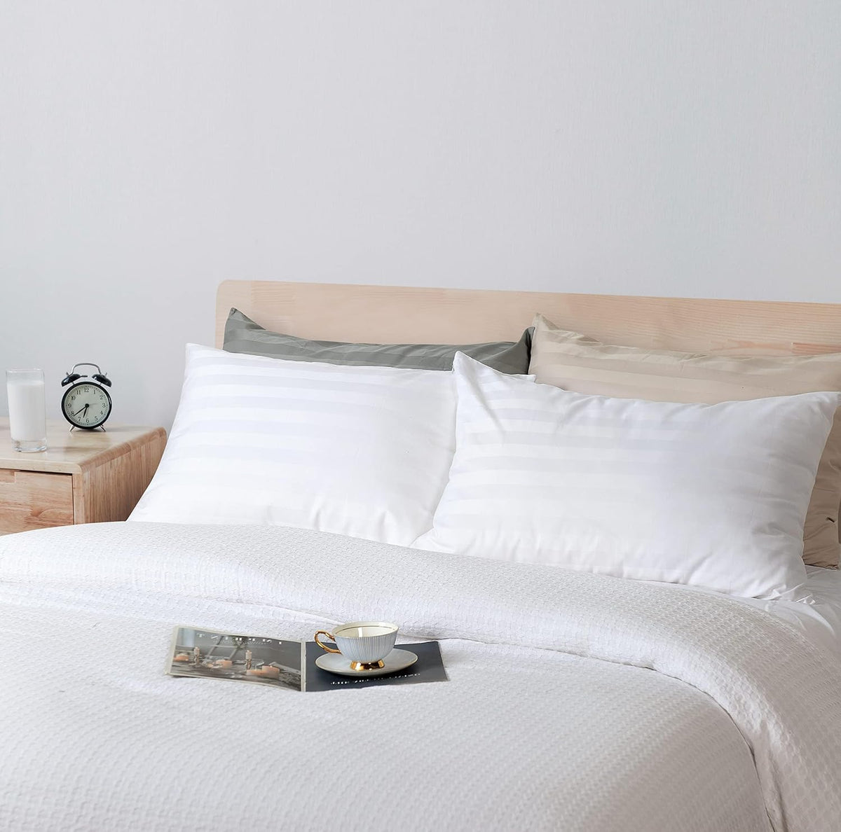 Queen 4Pack cotton pillowcases, alternate view 4